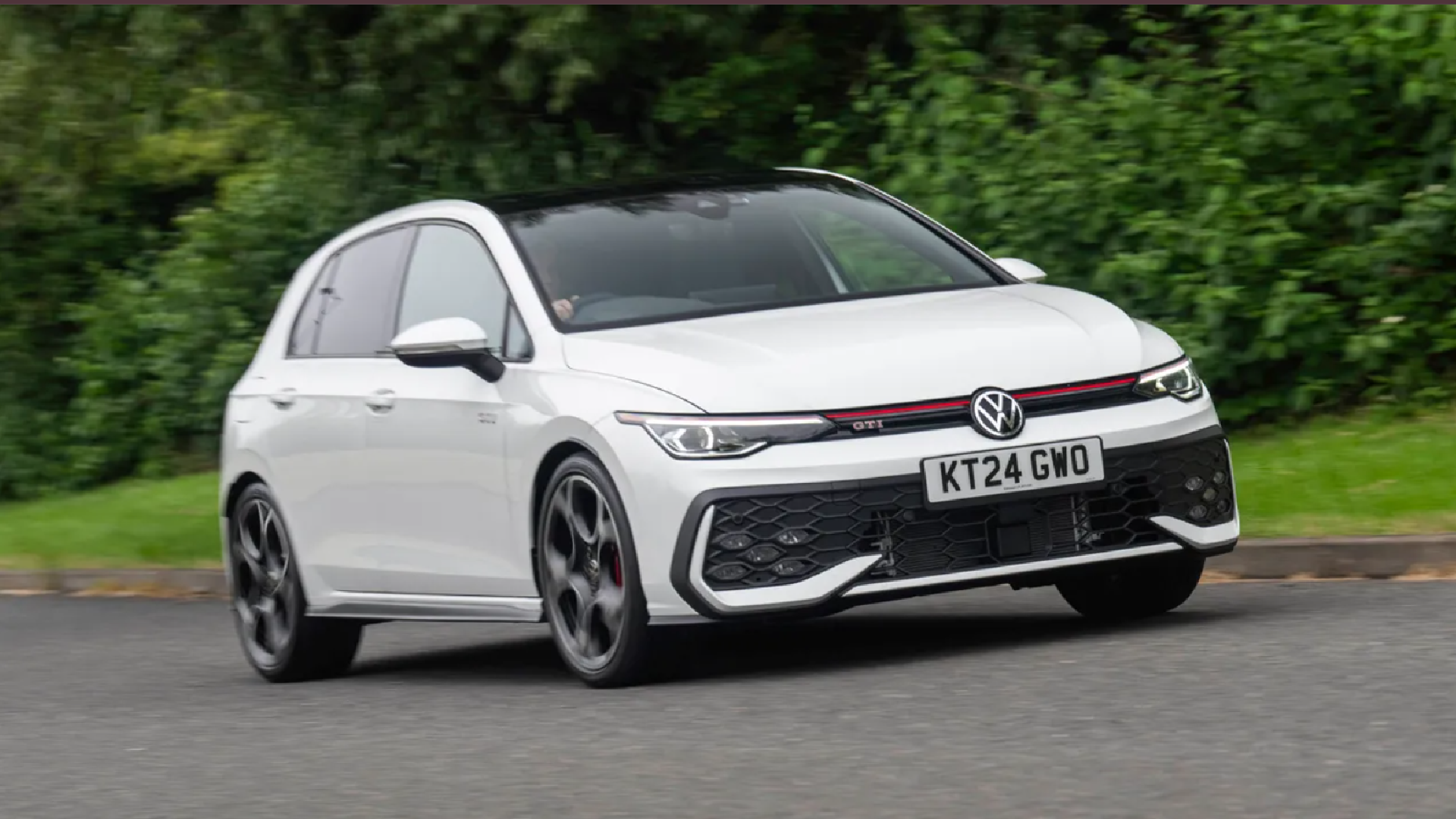 New VW Golf GTI review *EXCLUSIVE*